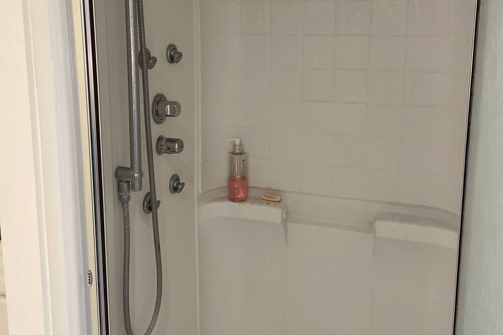 Photo of Bathroom in Coldwater