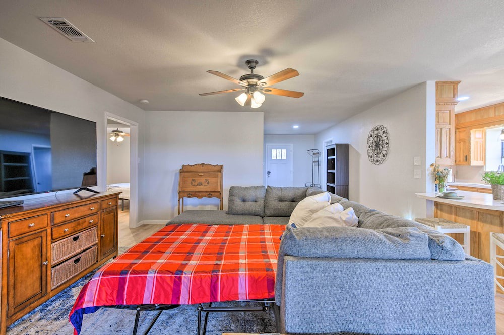 Photo of Bedroom in Lake Brownwood