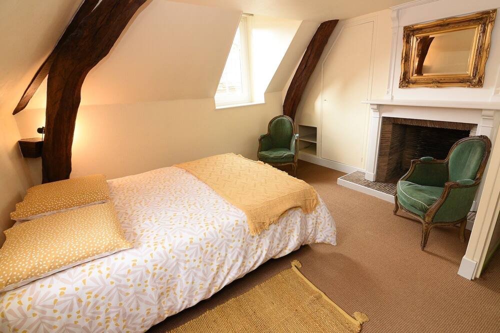 Photo of Bedroom in Dieppe