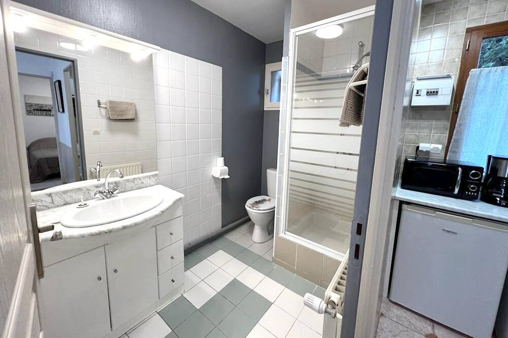 Photo of Bathroom in Corsavy