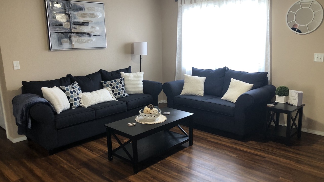 Photo of Livingroom in Neosho