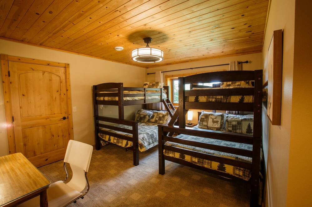 Photo of Bedroom in Sauk Centre