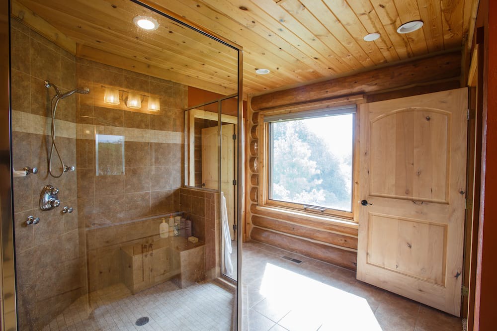 Photo of Bathroom in Sauk Centre