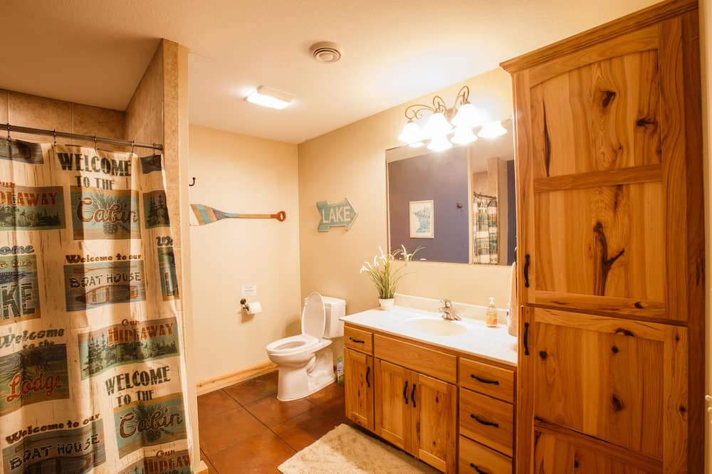 Photo of Bathroom in Sauk Centre