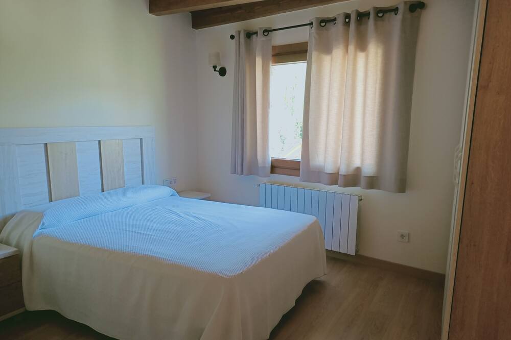 Photo of Bedroom in La Guingueta d'Aneu