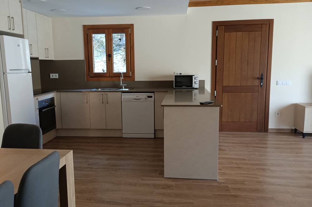 Photo of Kitchen in La Guingueta d'Aneu