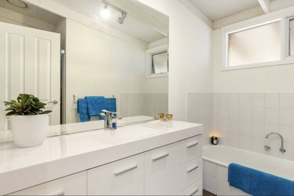 Photo of Bathroom in Tootgarook