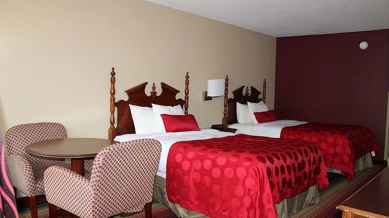 Photo of Others in Perry