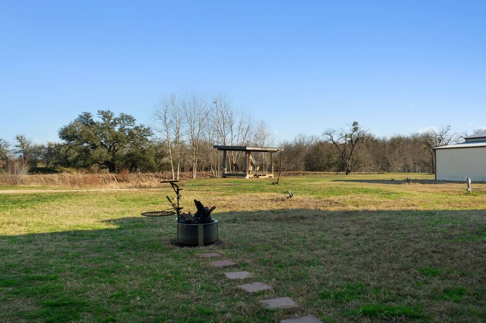 Photo of Outdoor in Dale