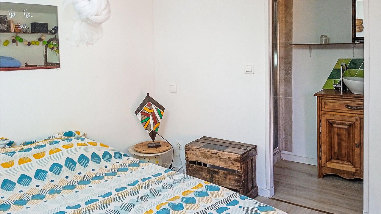 Photo of Bedroom in Saint-Paulet-de-Caisson