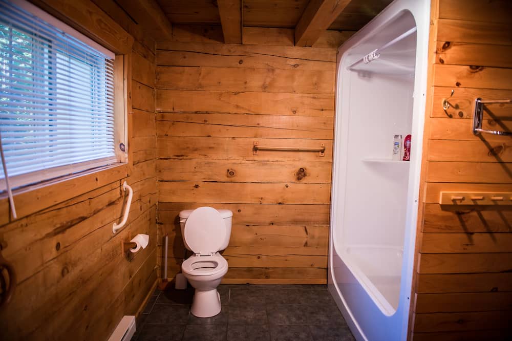 Photo of Bathroom in Fort Coulonge