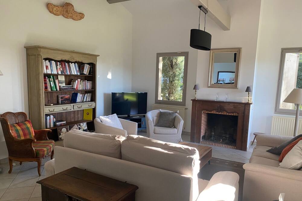 Photo of Others in Aubais