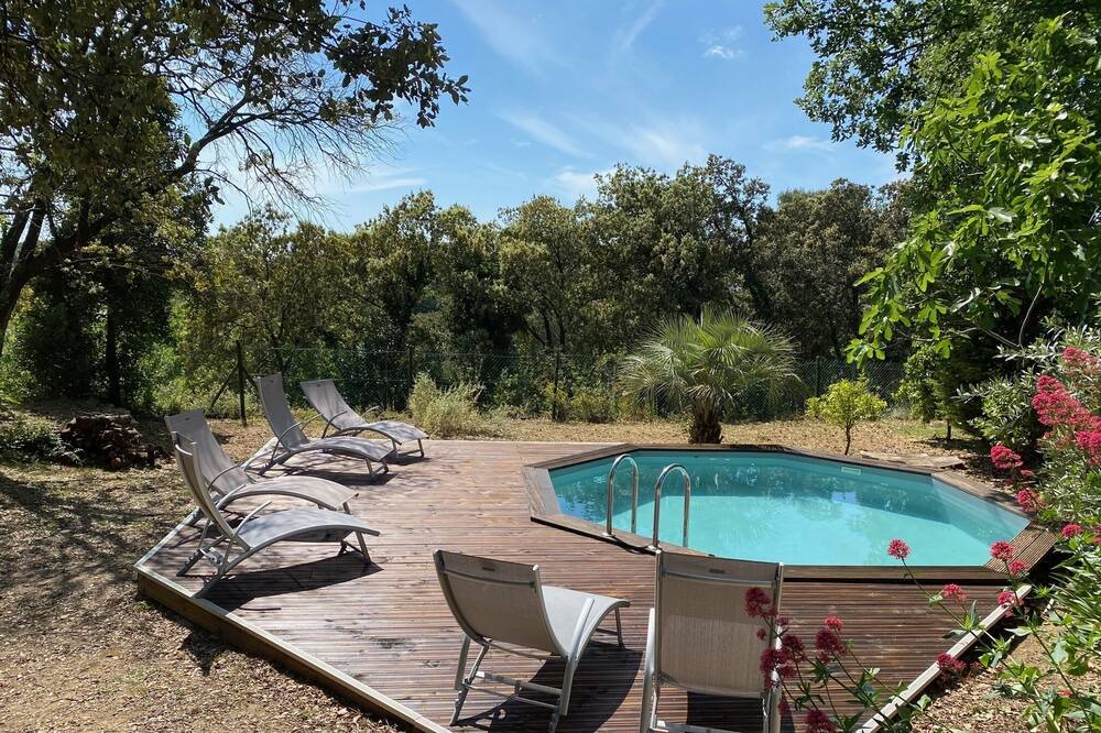 Photo of Outdoor in Aubais