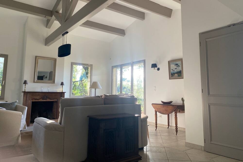 Photo of Others in Aubais