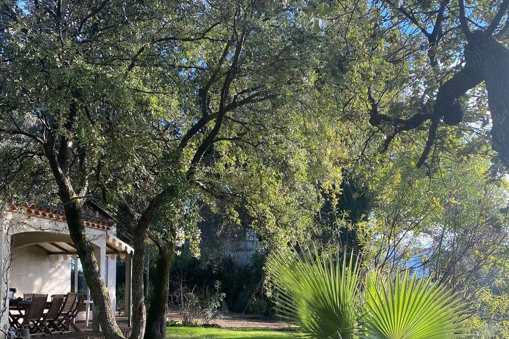 Photo of Others in Aubais