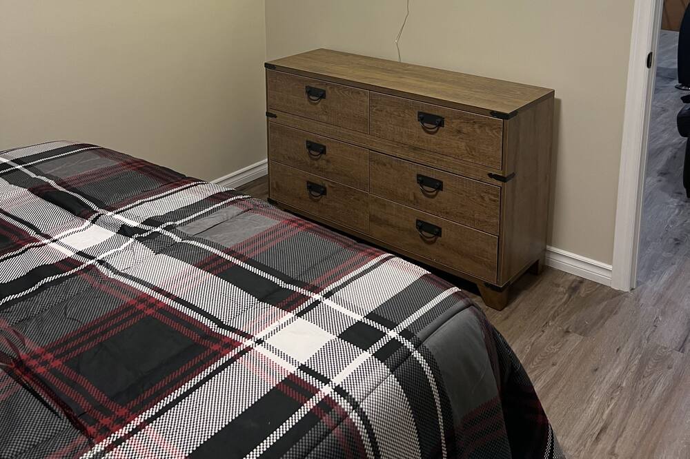 Photo of Bedroom in Algonquin Highlands