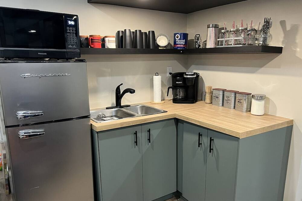 Photo of Kitchen in Algonquin Highlands