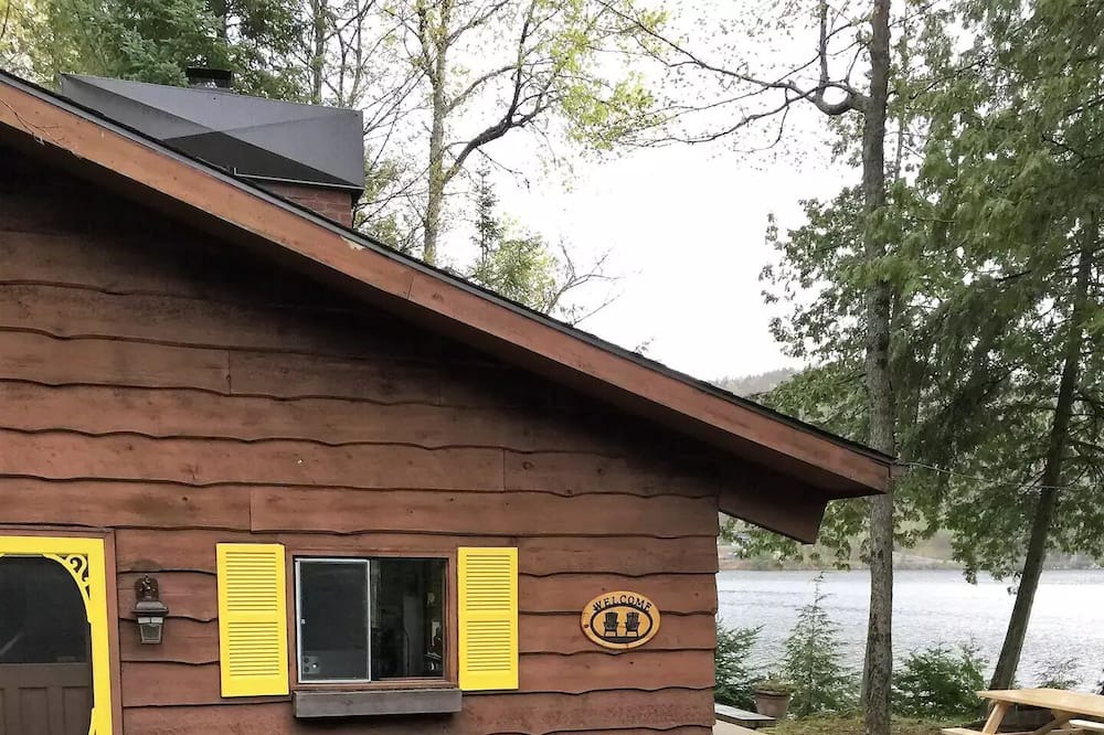 Photo of Outdoor in Val-des-Monts