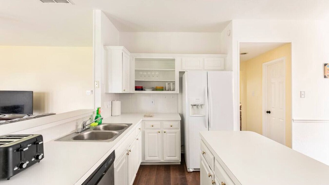 Photo of Kitchen in North Central Carrollton
