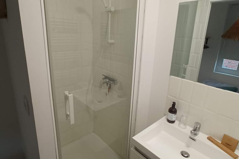 Photo of Bathroom in Cormeilles