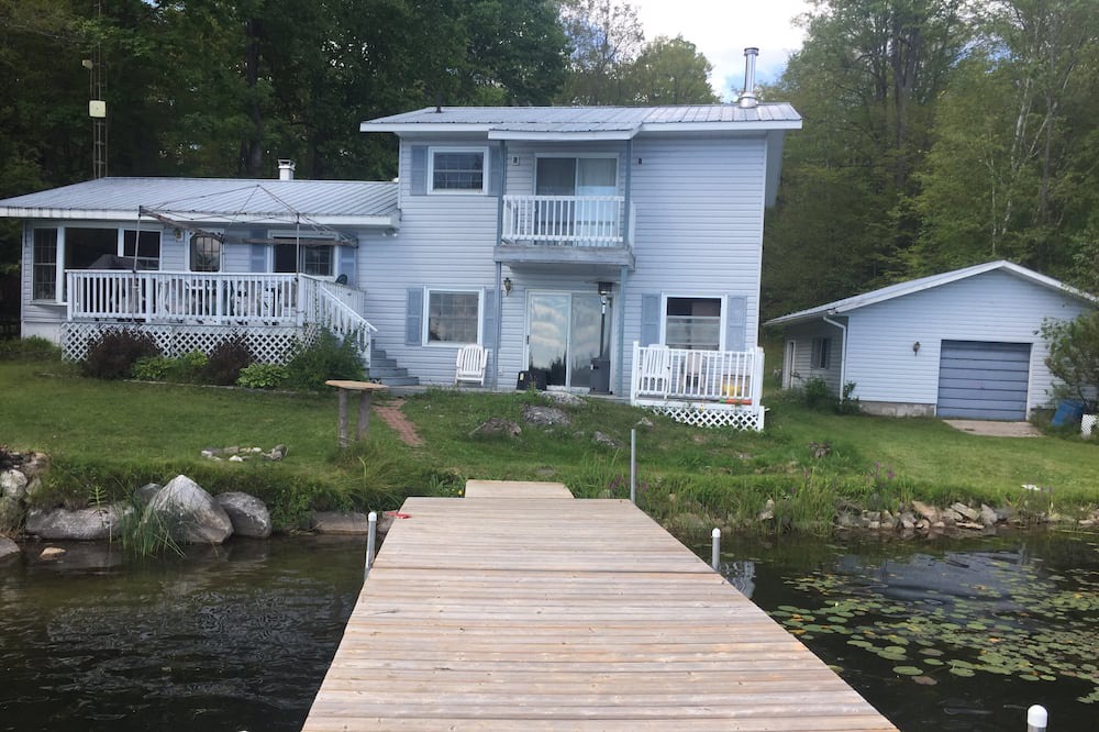 Photo of Outdoor in Lanark Highlands