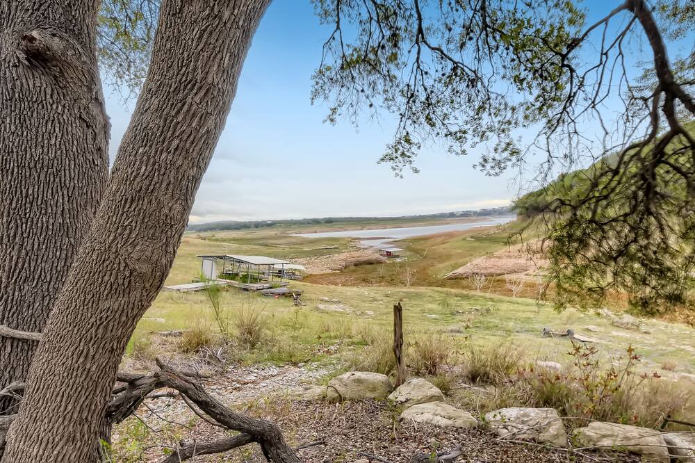 Photo of Others in Spicewood