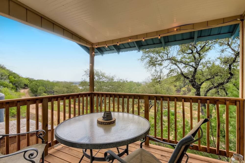 Photo of Patio Balcony in Spicewood