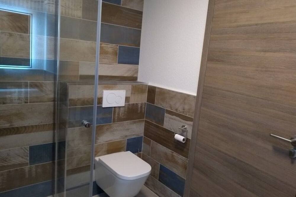 Photo of Bathroom in Montesquieu-des-Alberes