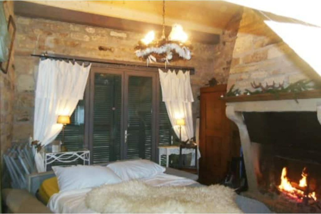 Photo of Others in Uzemain