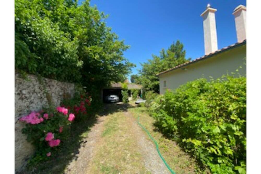 Photo of Outdoor in Saint-Julien-de-Concelles