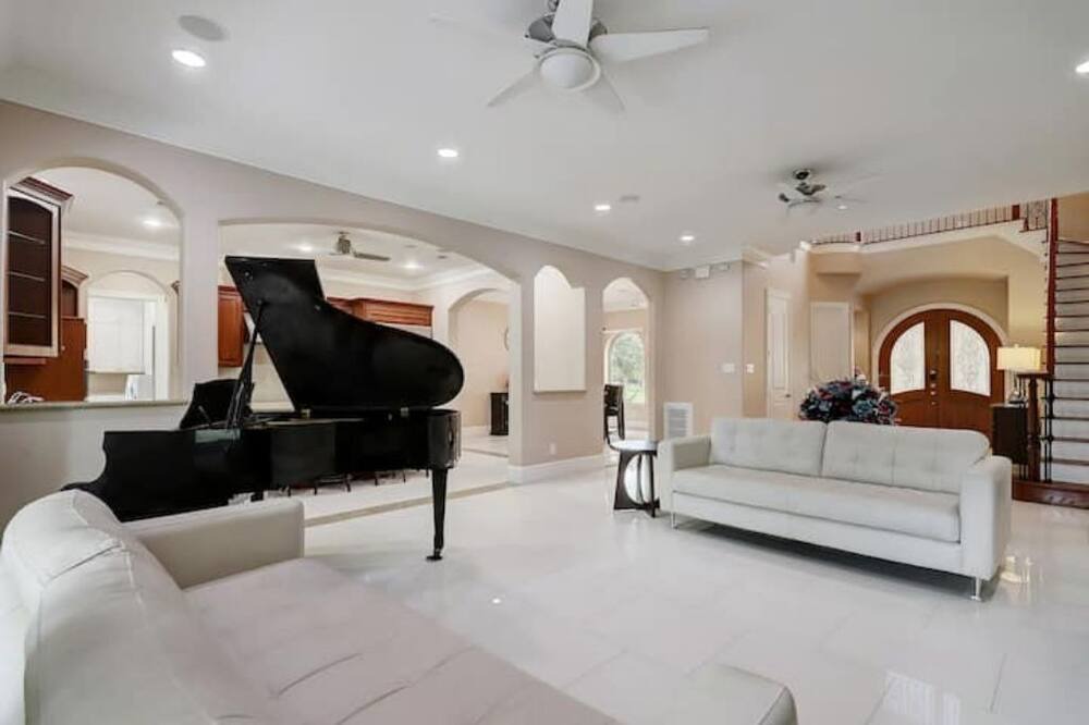 Photo of Bedroom in Sienna Plantation