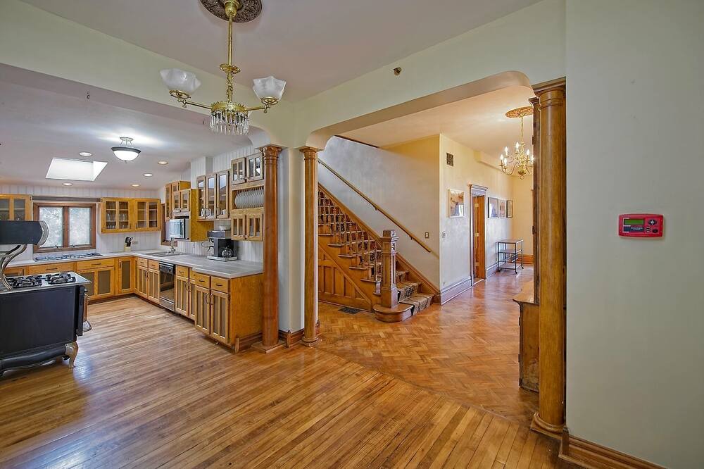 Photo of Livingroom in Fox Lake