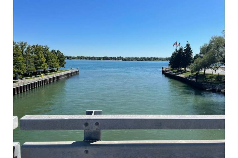 Photo of Outdoor in St. Clair