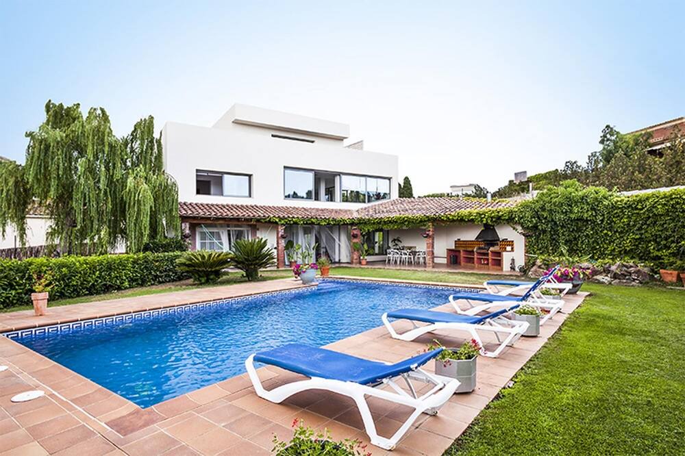 Photo of Outdoor in Garriguella
