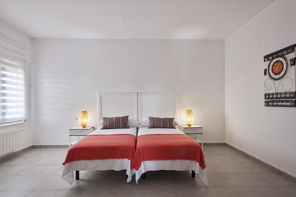 Photo of Bedroom in Garriguella