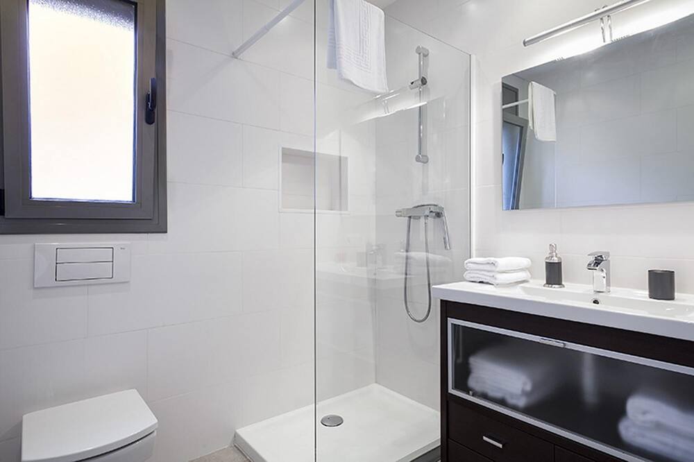 Photo of Bathroom in Garriguella