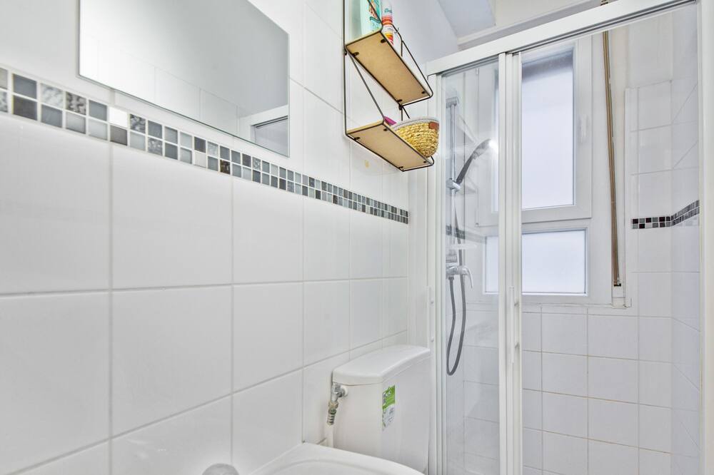 Photo of Bathroom in Dunkerque Centre
