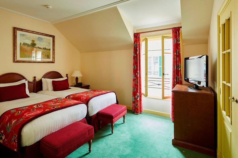 Photo of Bedroom in Bailly-Romainvilliers