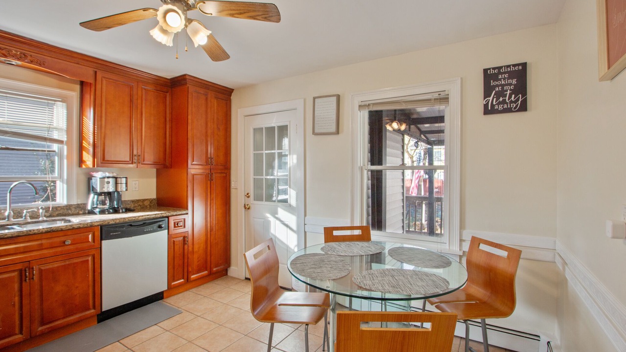 Photo of Kitchen in Cove - East Side - Shippan