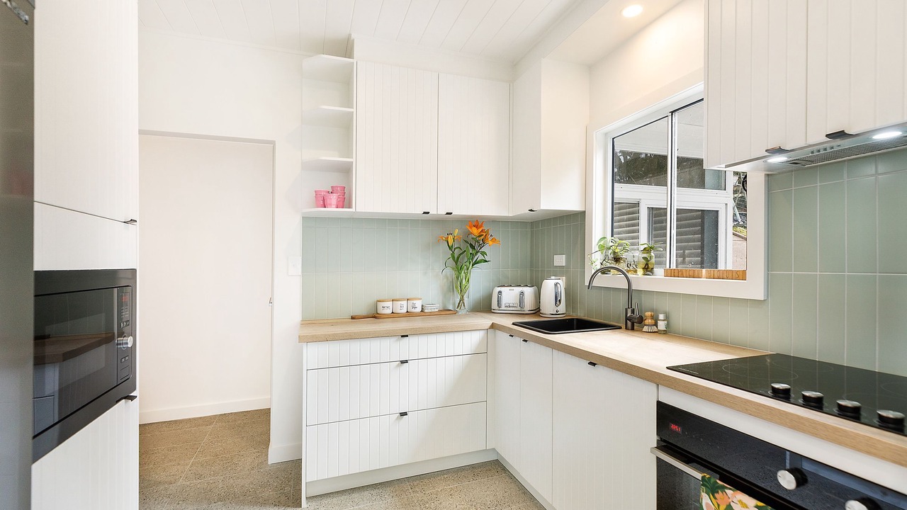 Photo of Kitchen in Macmasters Beach