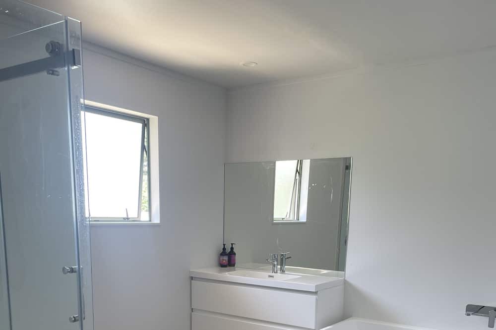 Photo of Others in Okere Falls