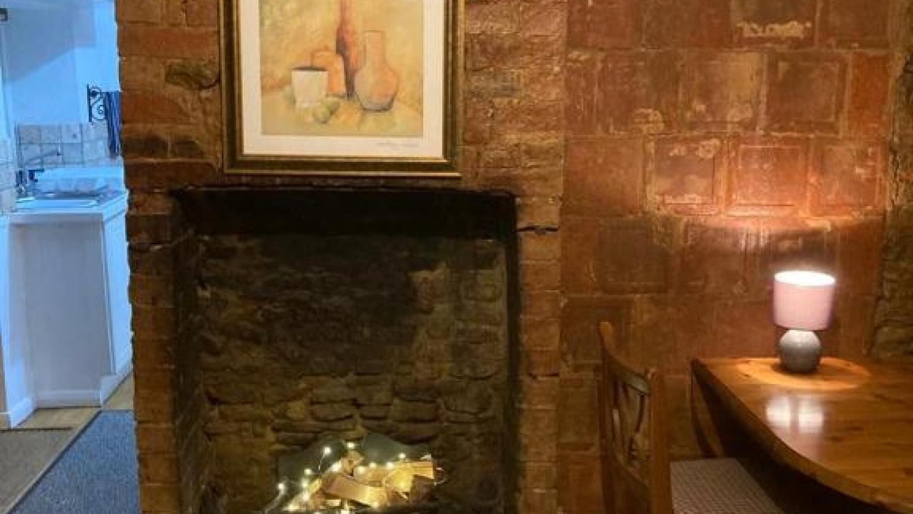 Photo of Others in Holcot