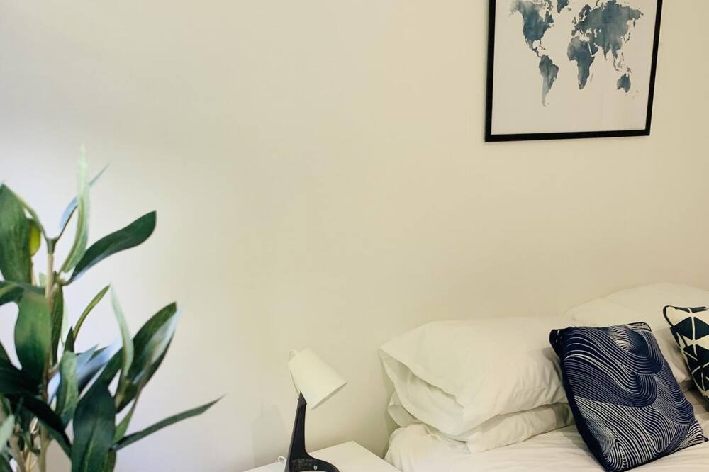 Photo of Bedroom in Farnham