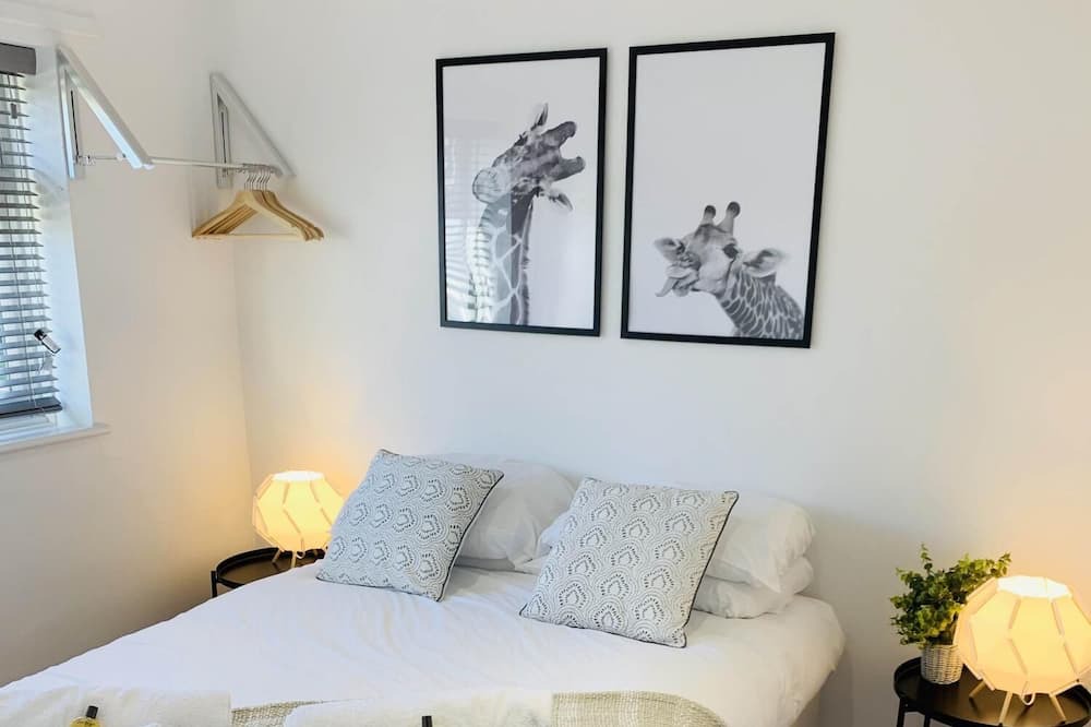 Photo of Bedroom in Farnham