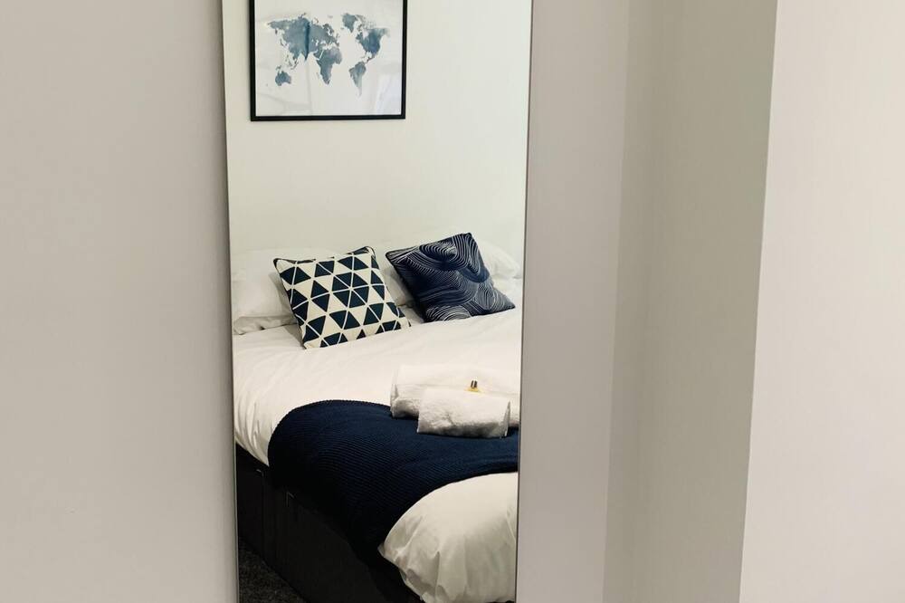 Photo of Bedroom in Farnham