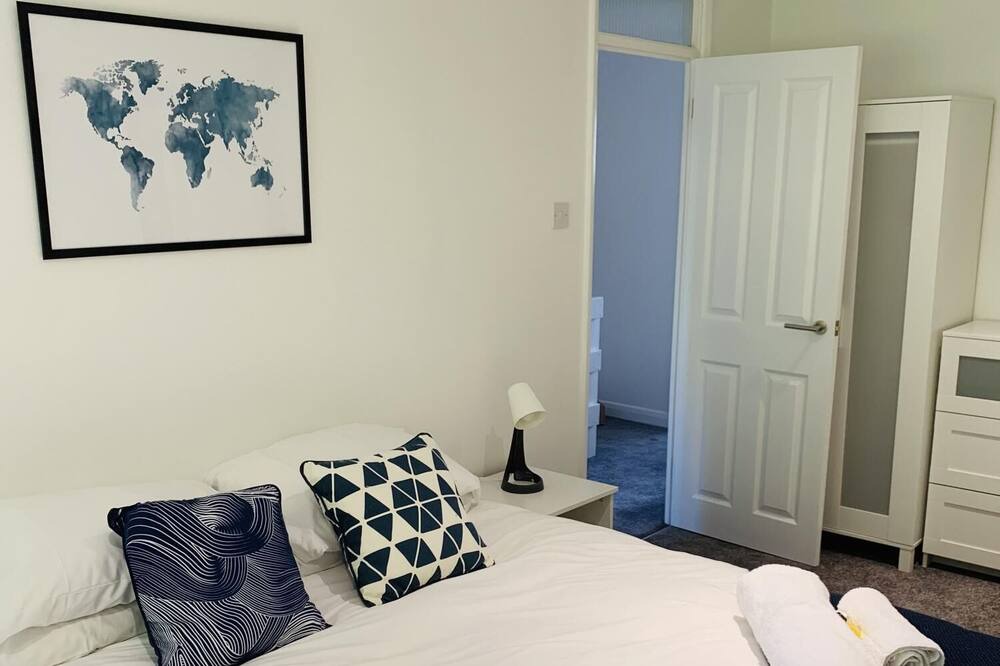 Photo of Bedroom in Farnham