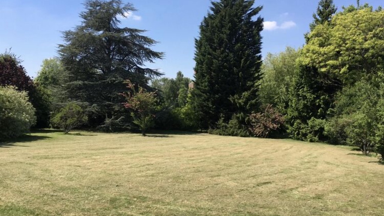 Photo of Outdoor in Hem