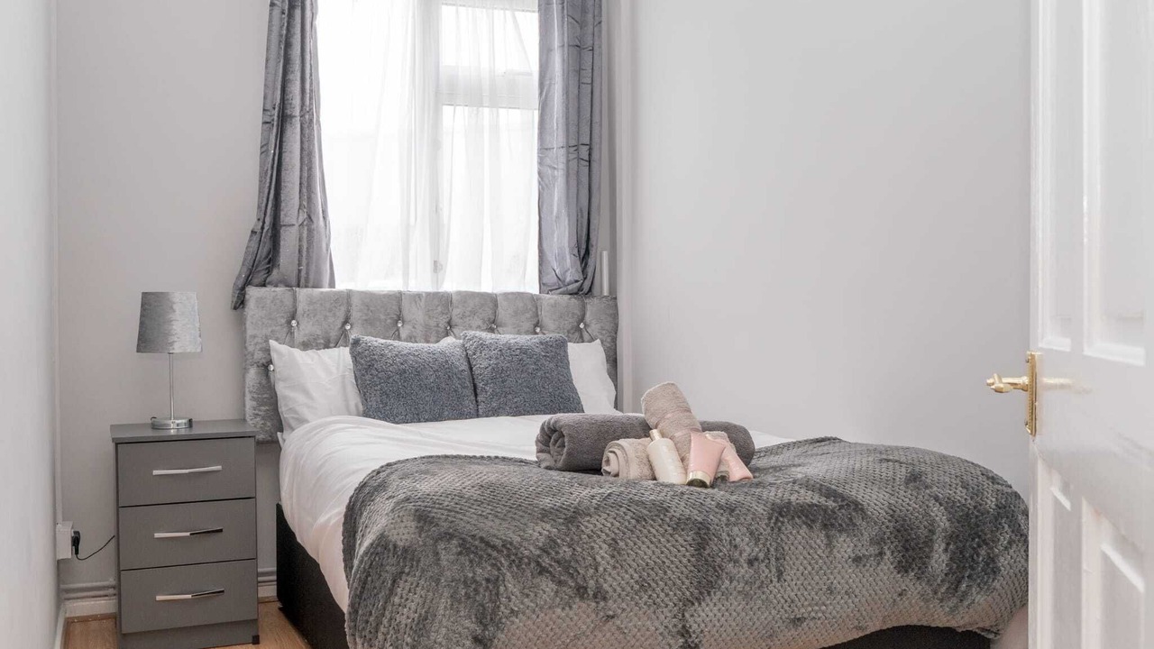 Photo of Others in Weston by Wellend