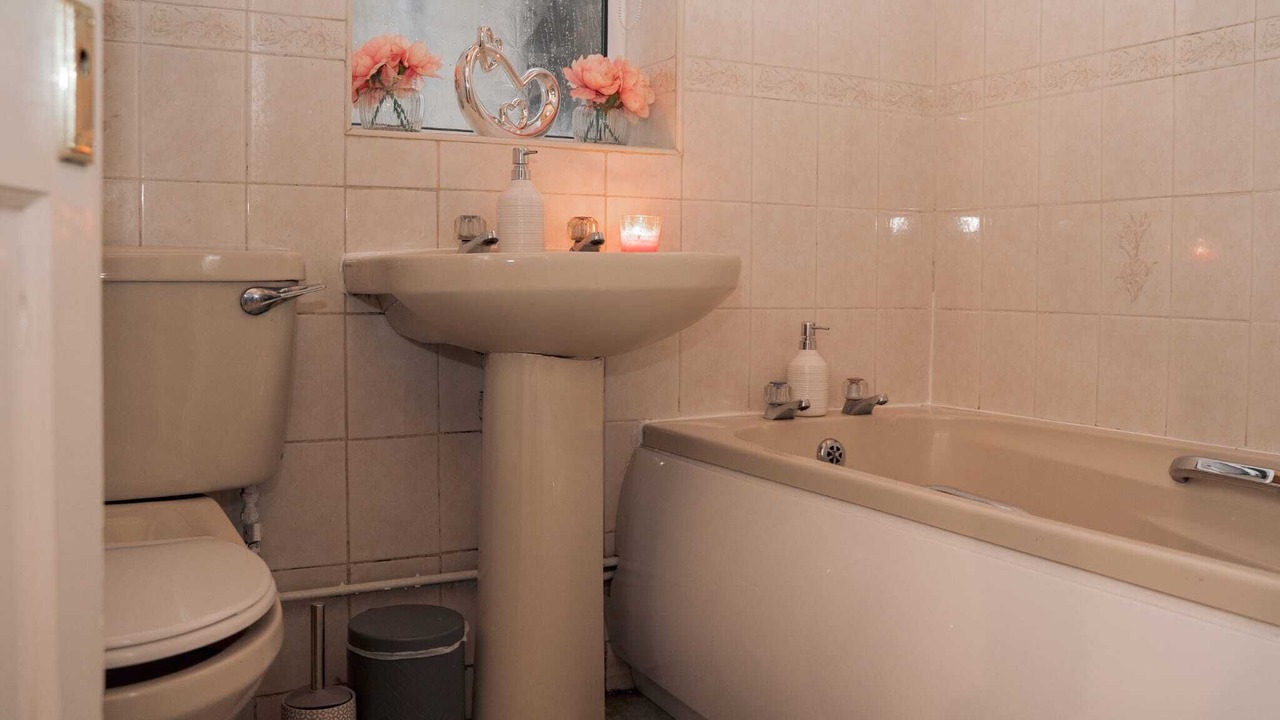 Photo of Others in Weston by Wellend