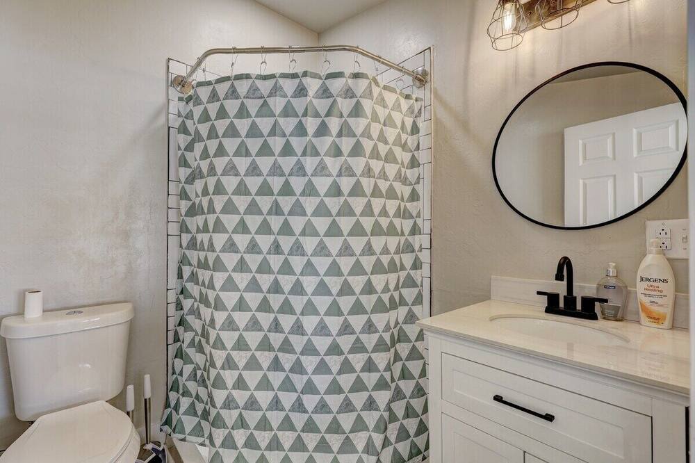 Photo of Bathroom in Midwest City